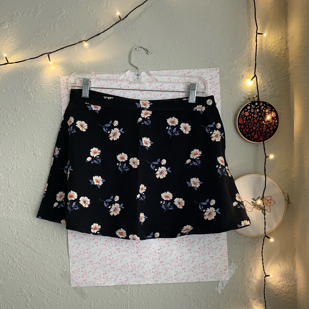 Forever21 Black Flower Printed Skirt